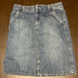 Eddie Bauer Denim Jean Skirt Women’s 8 Blue Mid-Length Classic Casual Minimalist